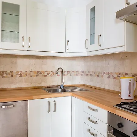 Διαμέρισμα Fornaci Apartment *